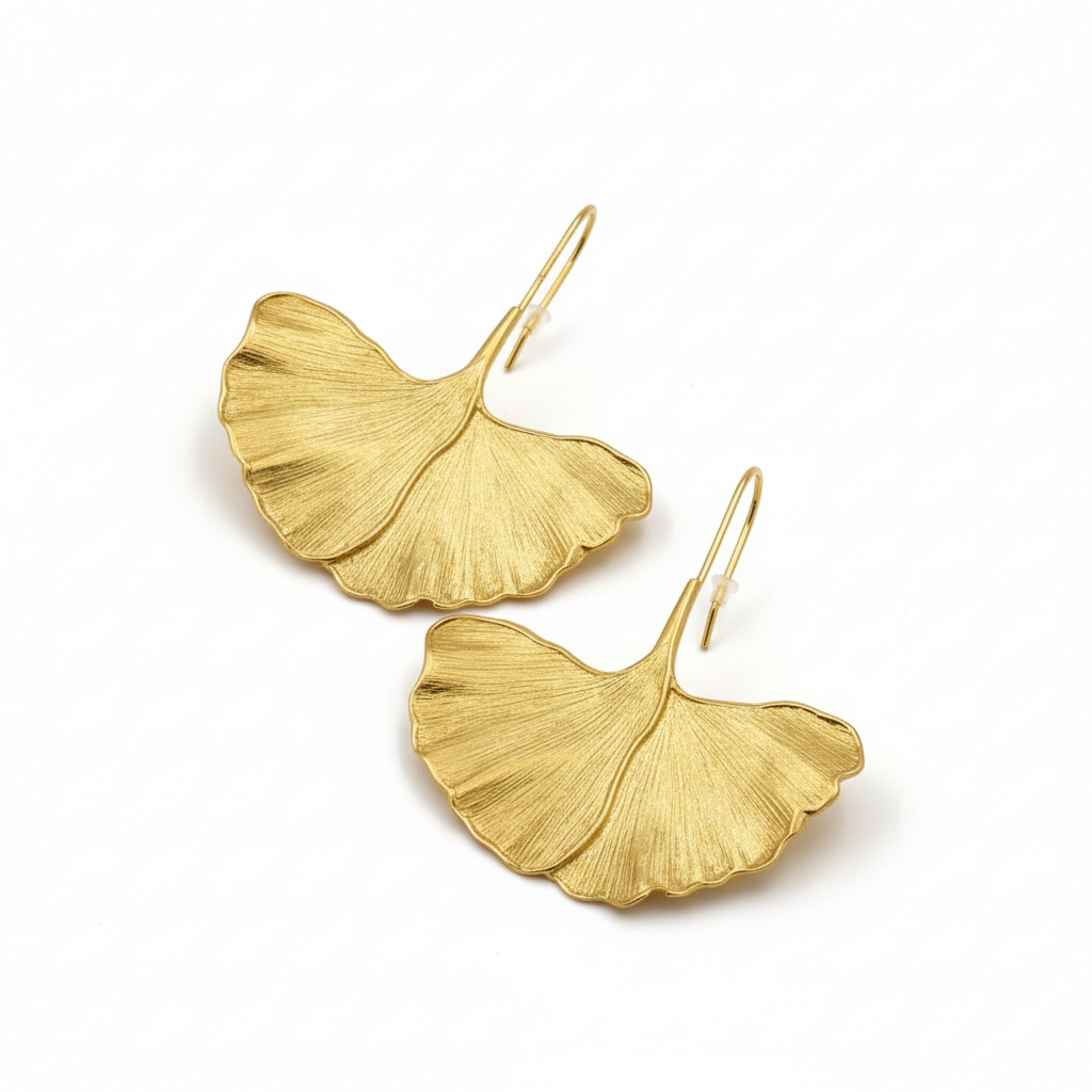 Pendientes ginkgo fondo blanco